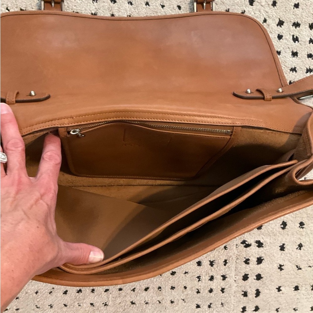 Coach tan leather buckle front bag - Picture 8 of 12